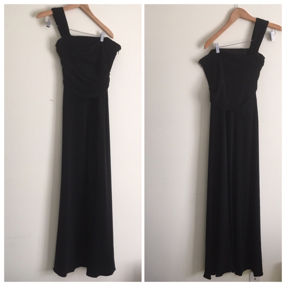 Laundry by Shelli Segal | Black One Shoulder Maxi